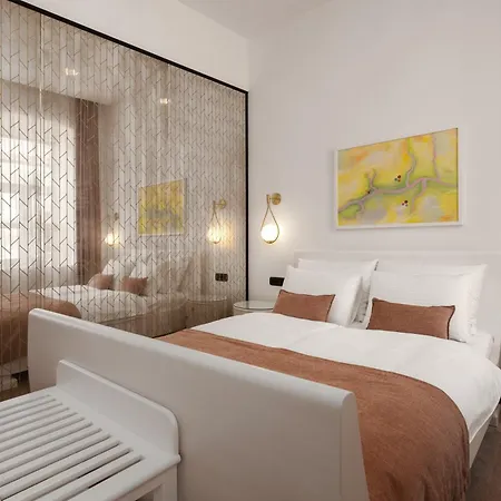 Mas Plaza - Adults Only 4* רוביני